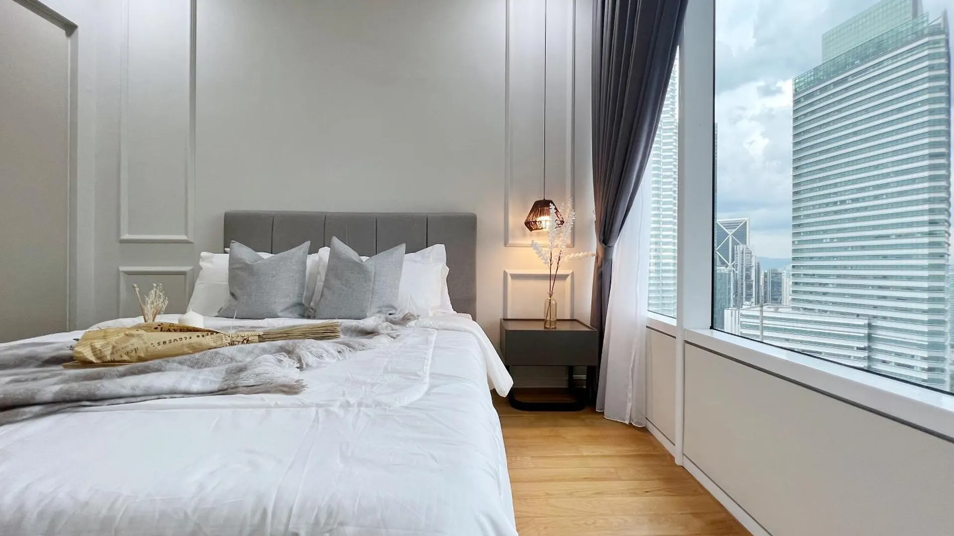 Sky Suites Central 2Br Suite Klcc View Kuala Lumpur Apartment