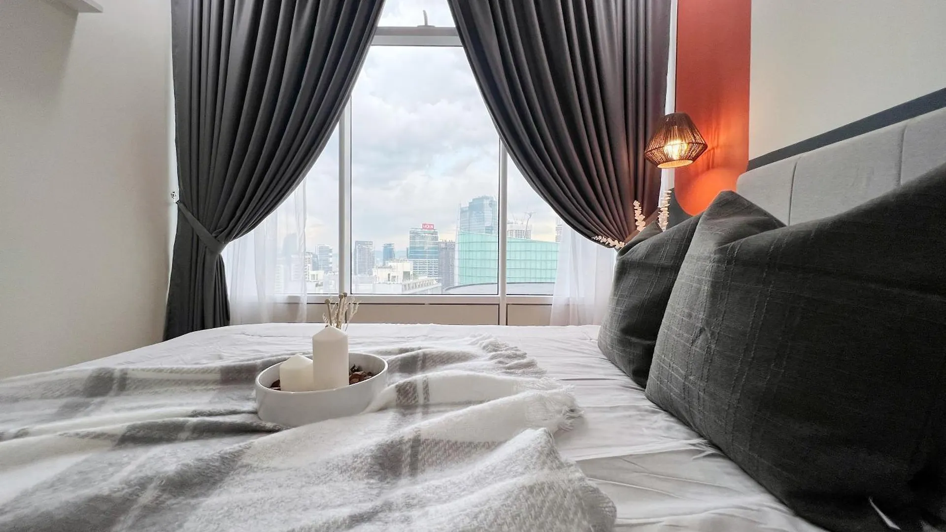 Sky Suites Central 2Br Suite Klcc View Kuala Lumpur Malaysia